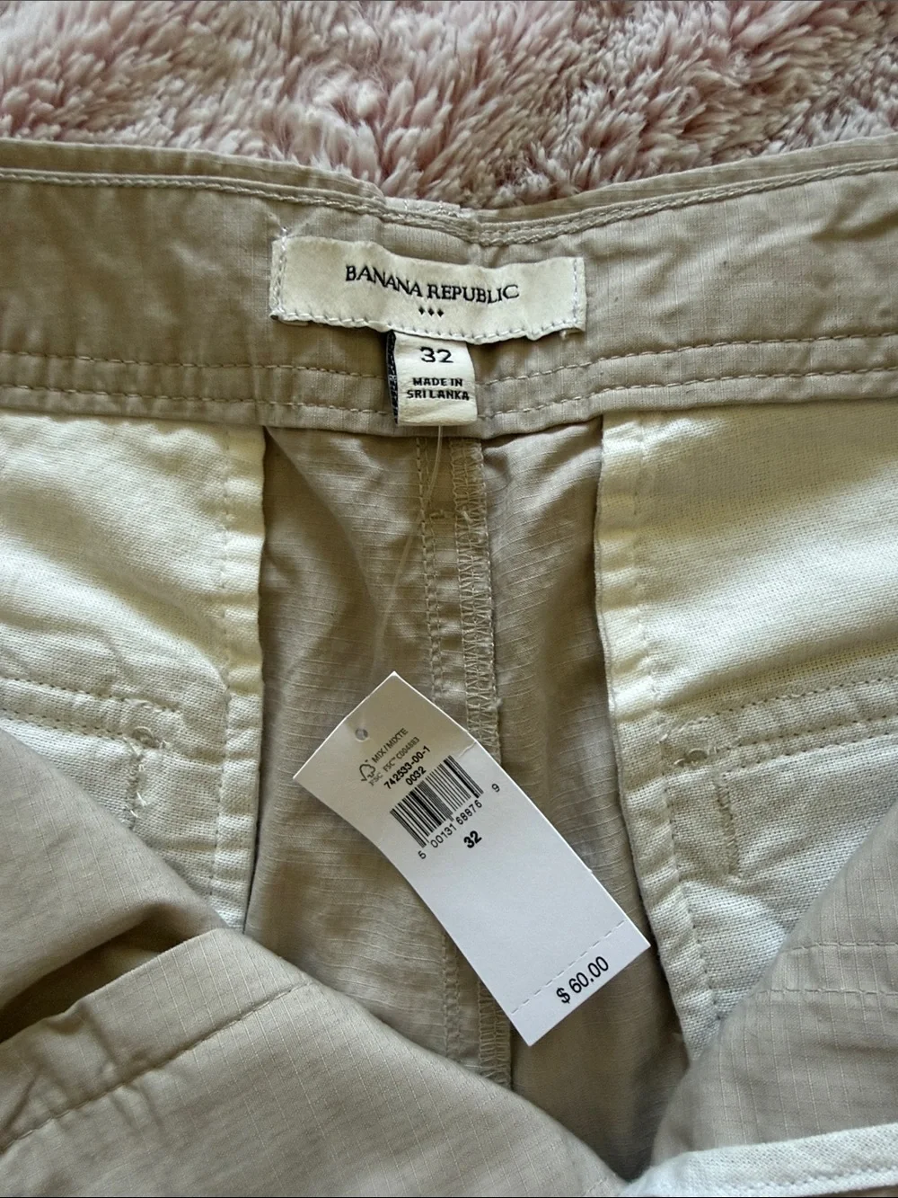 Banana Republic Beige Men's Linen-Blend Shorts